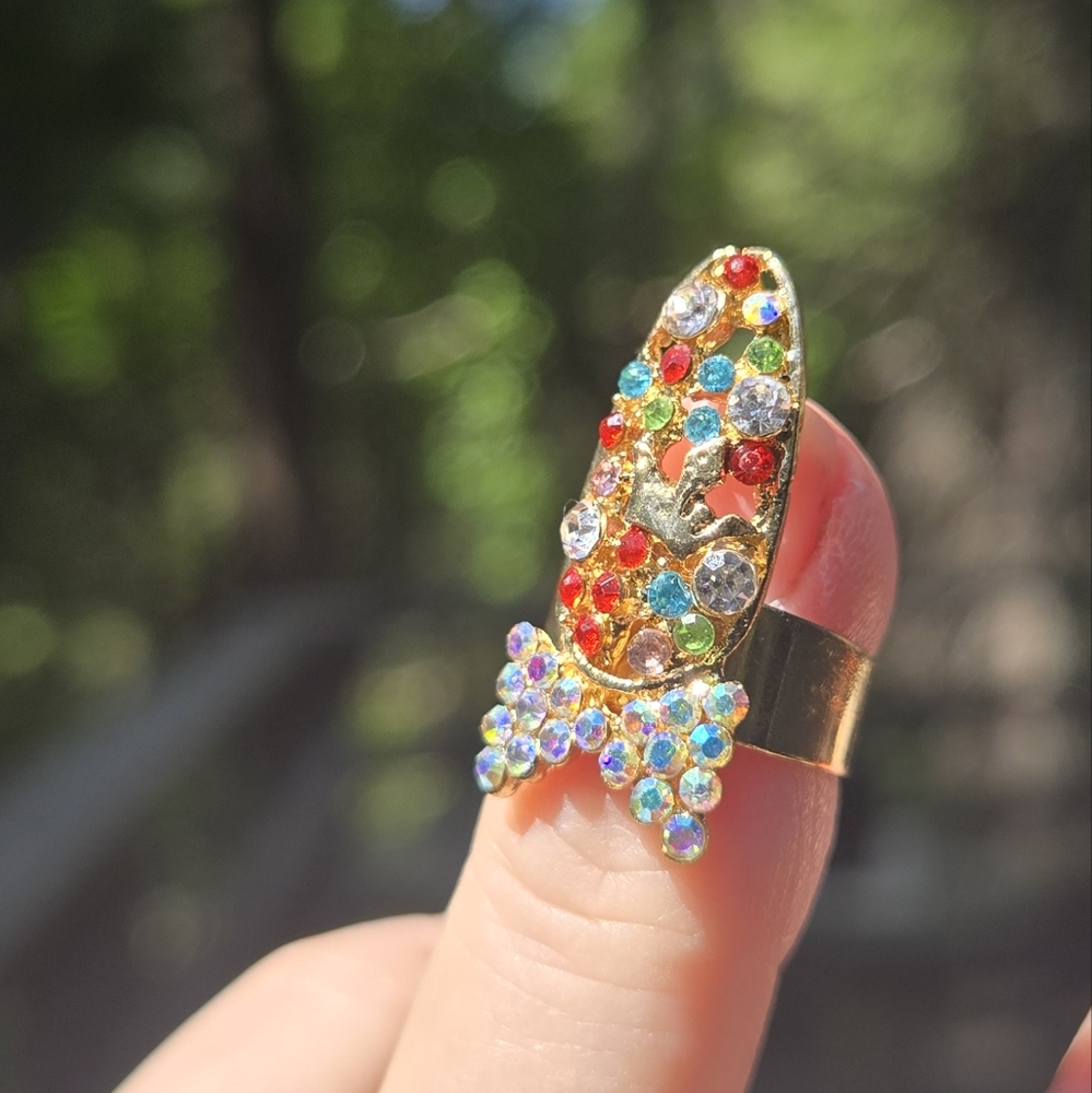 Multi Colored Ornate Gold Bow & Crown Nail Ring - Picture 5 of 8
